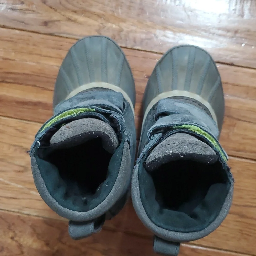 Sorel Cheyanne ll Strap Kids' Charcoal and Lime Snow Boots